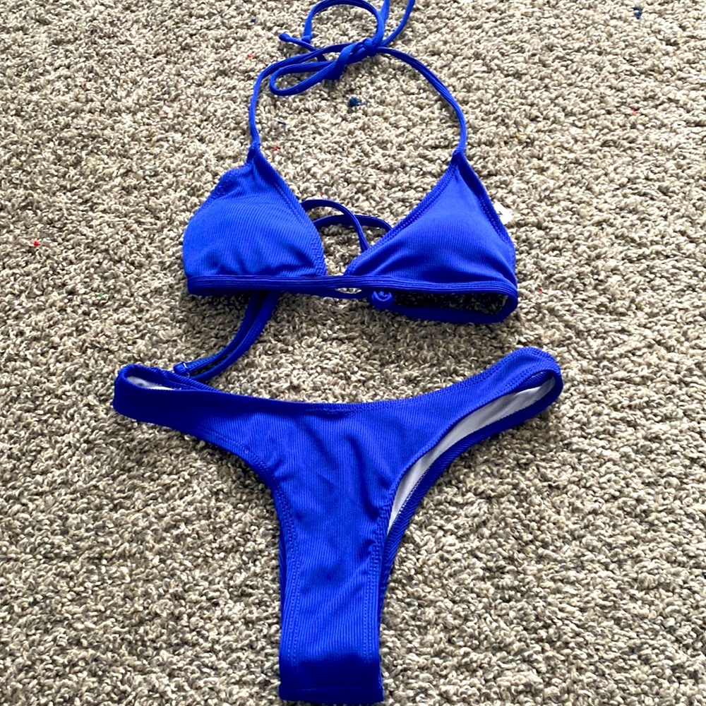 Shein bathing suit size small